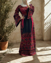 Elegant Black Thob with Red Unique Embroidery