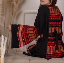 Black Elegant Abaya Embroidered On The Front And Back