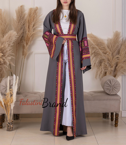 Gray Elegant Abaya Embroidered On The Front And Back