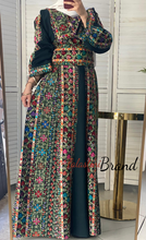 Amazing Dark Green Manajil Palestinian Embroidered Thobe Dress With Astonishing Embroidery