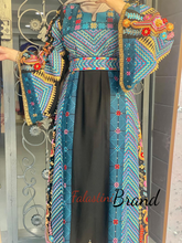 Very Elegant Wide Sleeves Black and Blue Embroidered Thob with Malak and Golden Details and Head Scarf